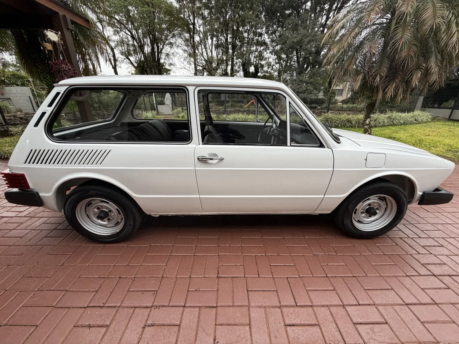 avv-volkswagen-brasilia-venda-ad1ab28-imagem-002