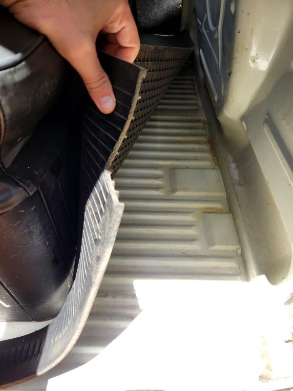 avv-volkswagen-kombi-cabine-dupla-venda-9ztnw46-imagem-014