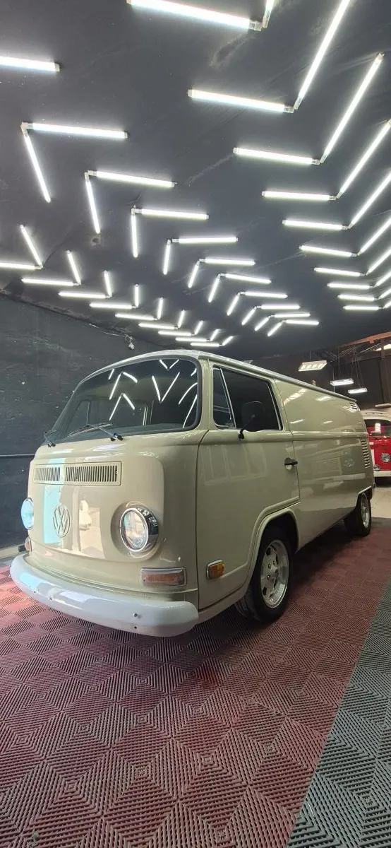 avv-volkswagen-kombivenda-44p3oxl-imagem-010
