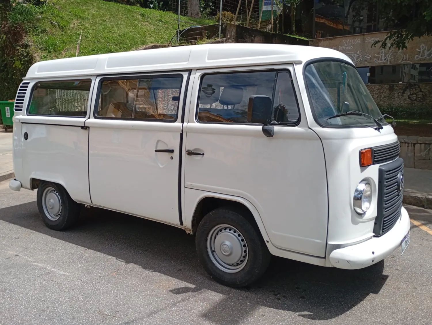 avv-volkswagen-kombivenda-wmde5kl-imagem-001