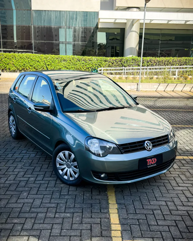 avv-volkswagen-polo-1-6-venda-dls63d9-imagem-002