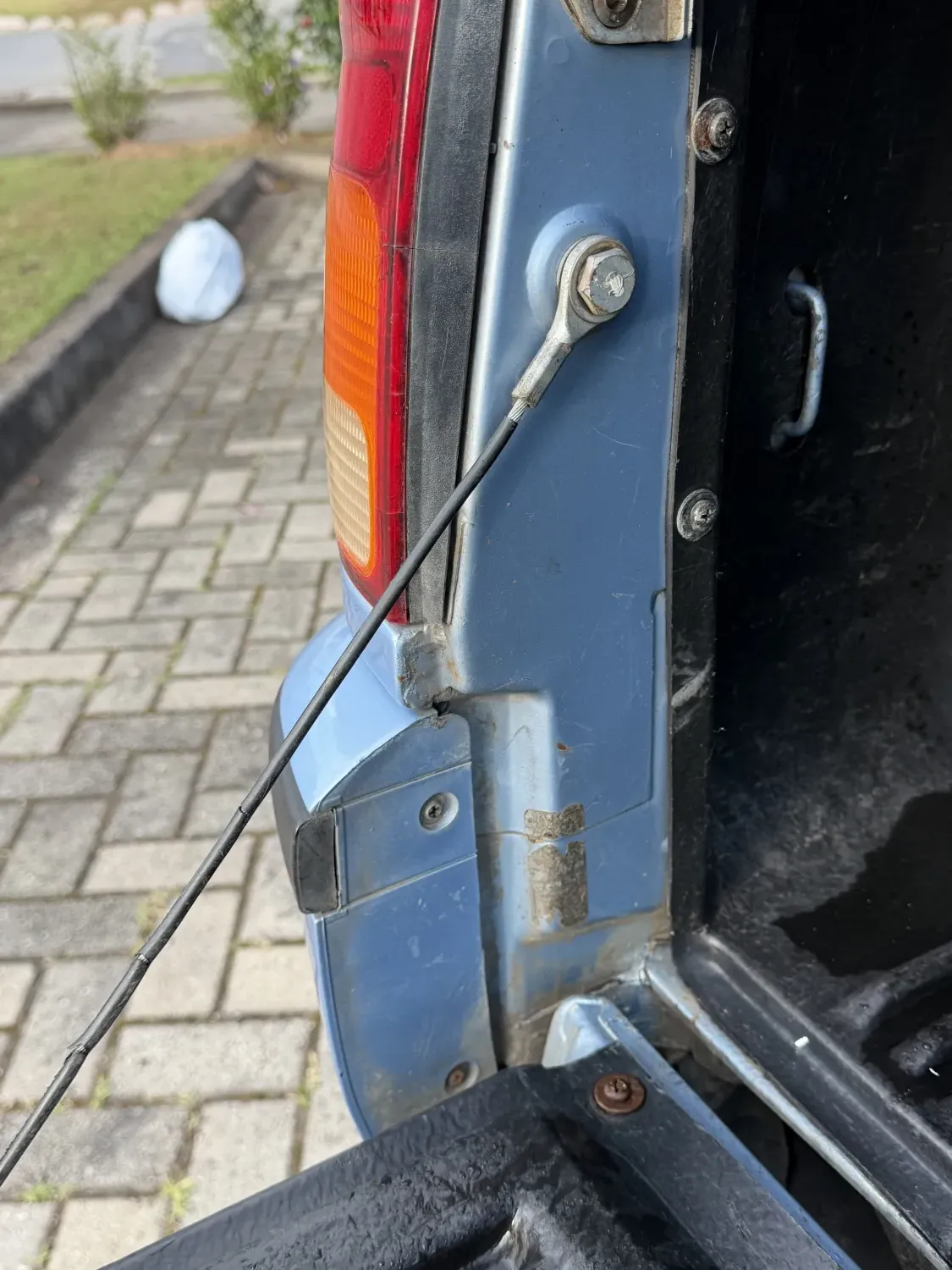 avv-volkswagen-saveiro-venda-0ea0be4-imagem-013