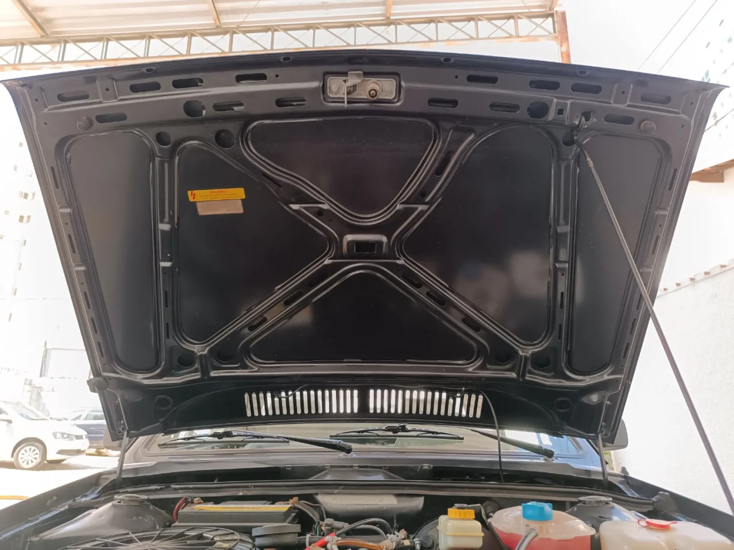 avv-volkswagen-saveiro-venda-1f5a31d-imagem-012