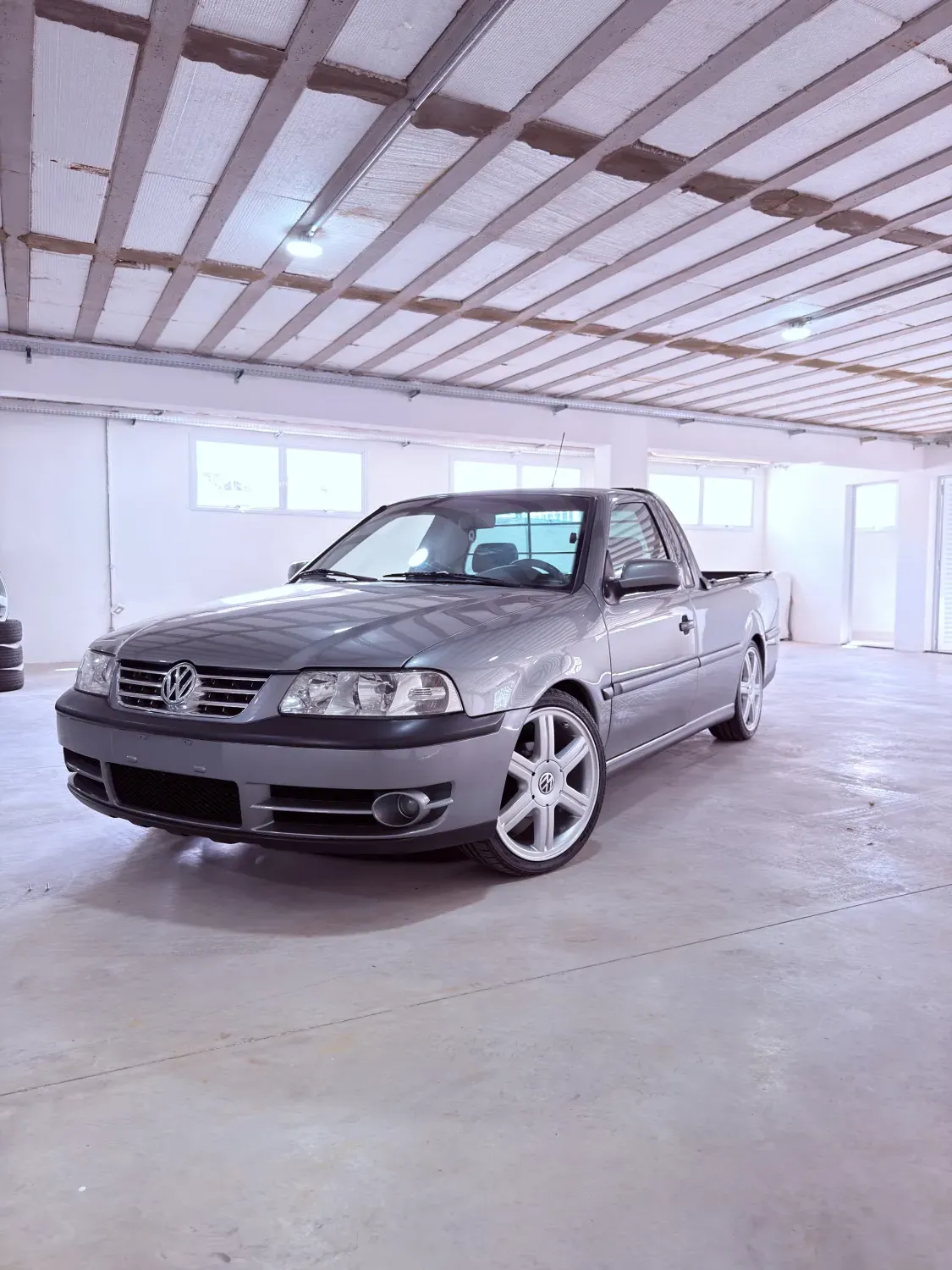 avv-volkswagen-saveiro-venda-8d290f2-imagem-001