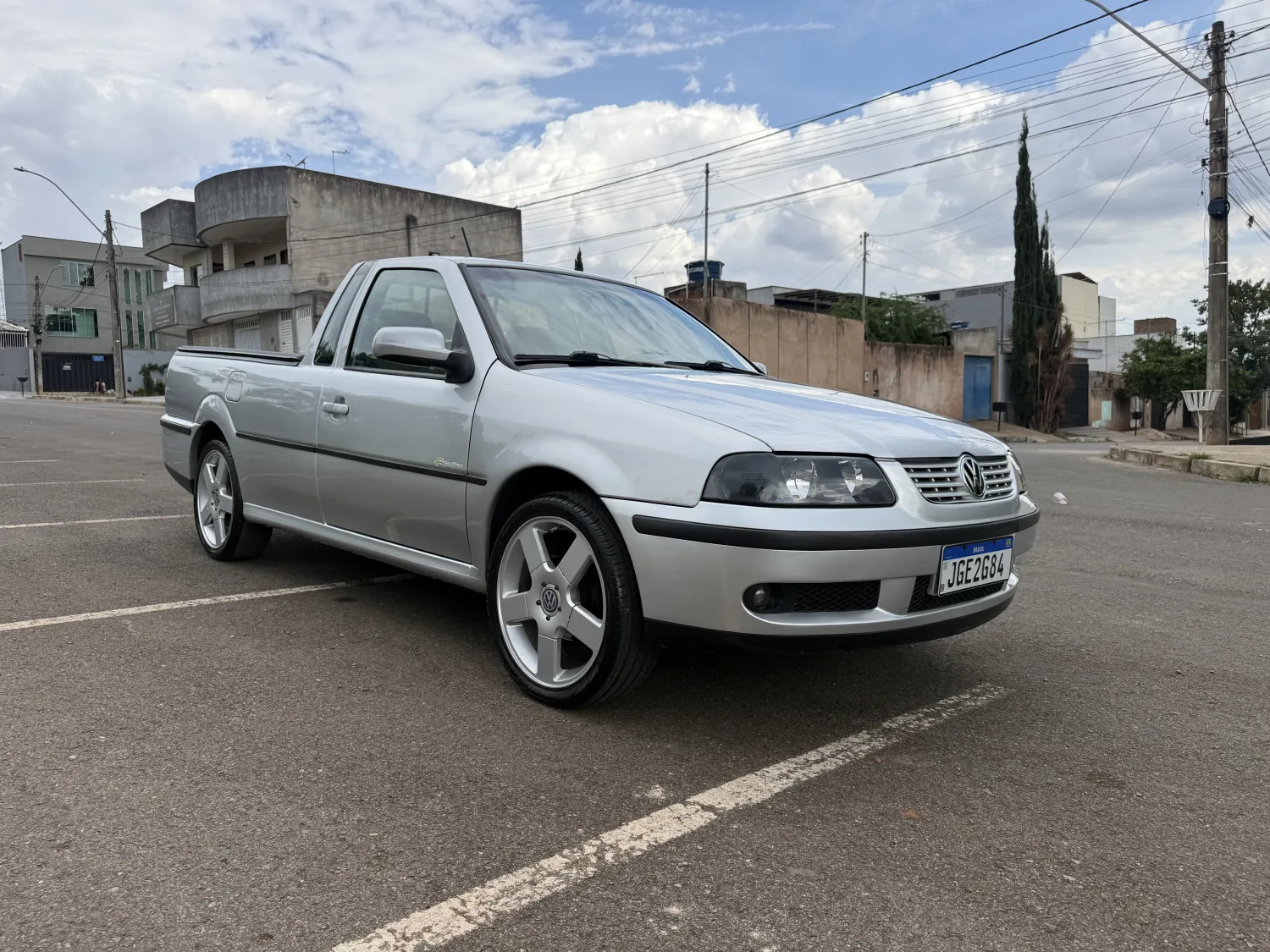 avv-volkswagen-saveiro-venda-cf2c145-imagem-001
