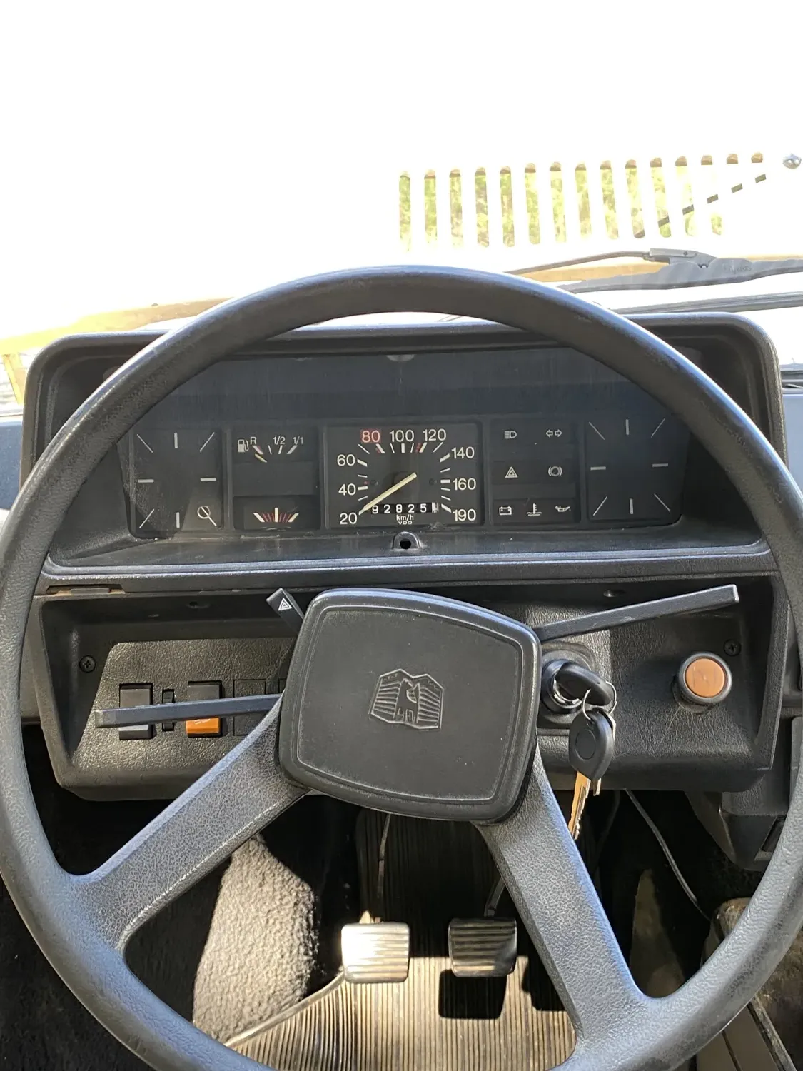 avv-volkswagen-voyage-venda-1e8bdfa-imagem-013